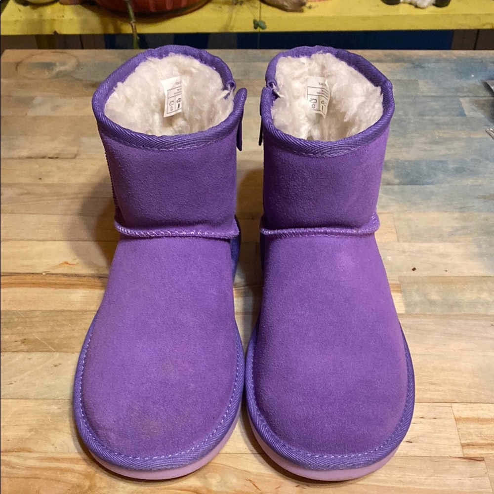 Purple Shearling-Lined Boots